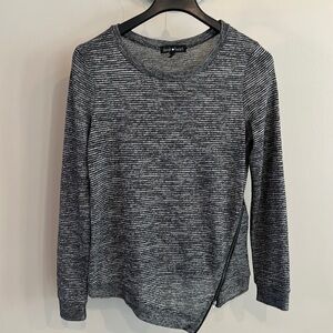 Derek heart zipper accent sweater​